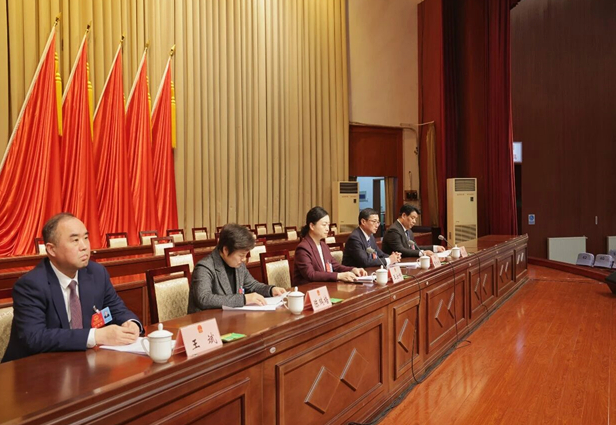 【聚焦两会】宿州市埇桥区第十一届人民代表大会第五次会议举行预备会议