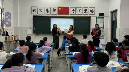 埇桥区西关街道祥安社区：书香润泽童心 关爱相伴成长