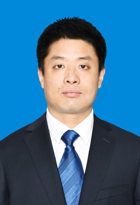 6868个人简介:李登峰,男,1980年8月出生,汉族,大专文化,中共党员