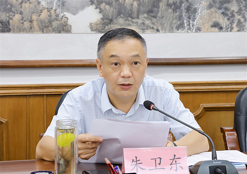 朱卫东主持召开区委农村工作领导小组会议