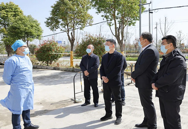 杨松涛调研疫情防控工作