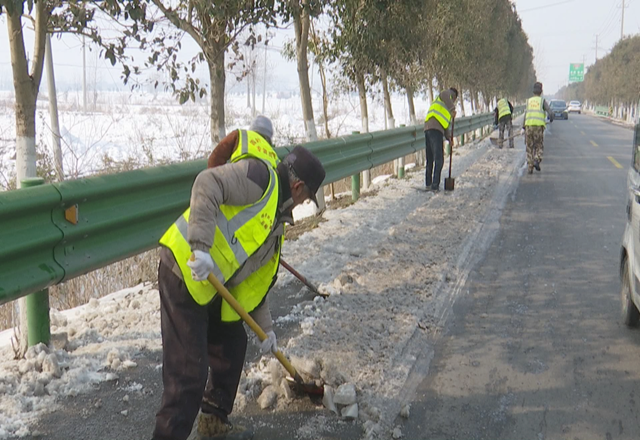 【新春走基层】冬日坚守 护航春运保安全_宿州市埇桥