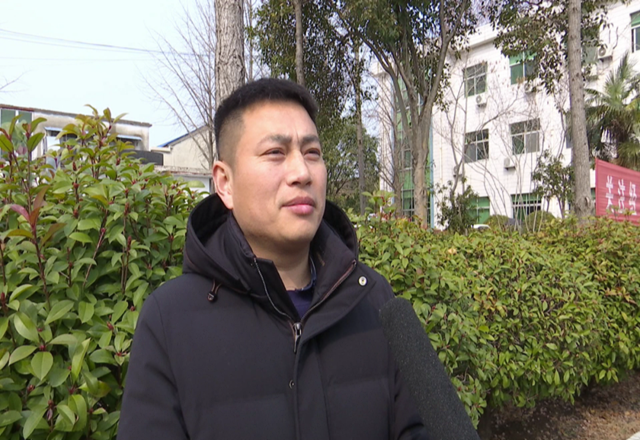 符离镇副镇长杨欢欢表示:"在埇桥区新春第一会上,符离镇荣获2023年度