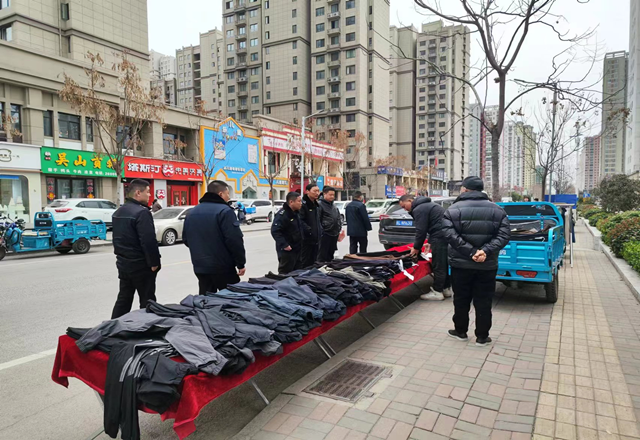 宿州市城管局埇桥分局开展春季市容市貌整治提升行动_宿州市埇桥区